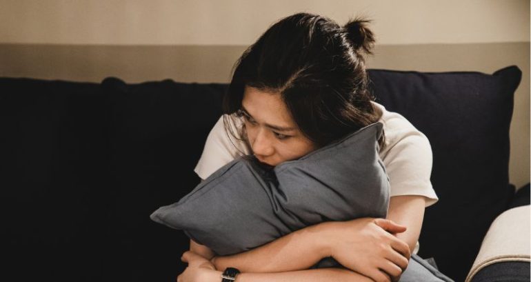 Chinese woman facing nonstop pressure from her parents to get married develops severe anxiety disorder