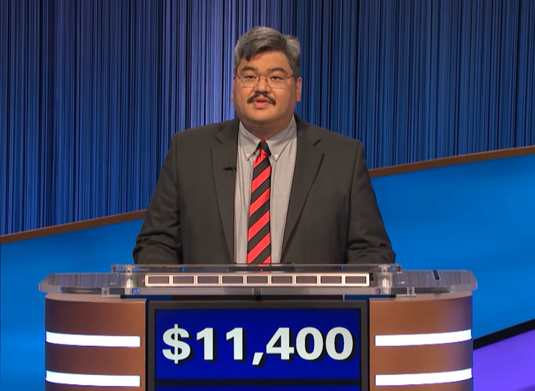 ‘Jeopardy!’ fans in uproar after host Ken Jennings allows one contestant correction but denies another