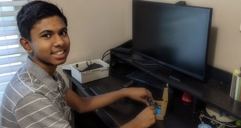 Indian American student wins Inventor Award for 2nd year in a row for ‘Lungsaver’ system