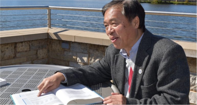 Math professor convicted of failing to report Chinese bank account gets probation