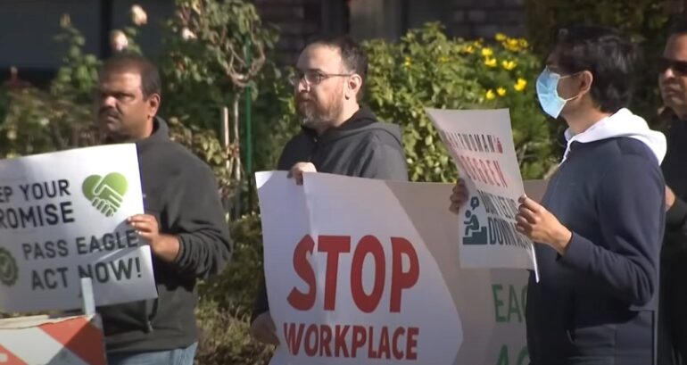 150-year wait to get a green card: Indian H1B visa holders hold protest in Silicon Valley