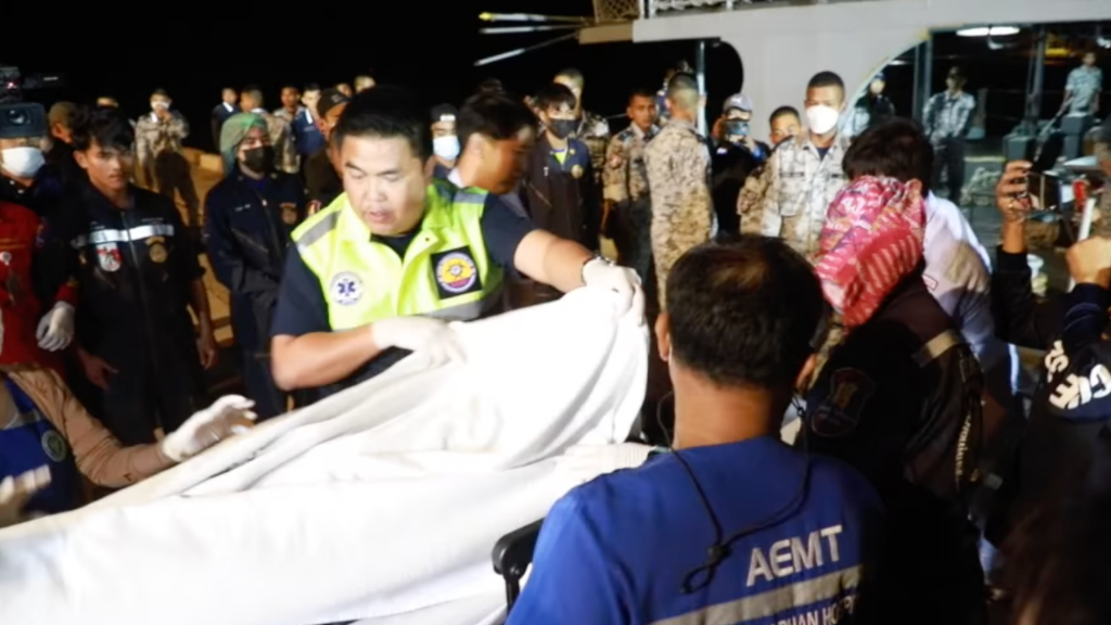 A Thai warship sank near the Gulf of Thailand