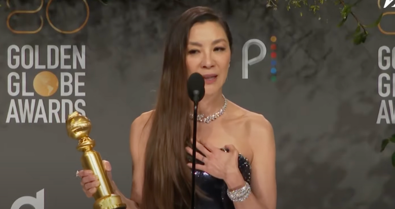 I Can Beat You Up Michelle Yeoh Tells Golden Globes To Shut Up For Interrupting Her Speech 3607