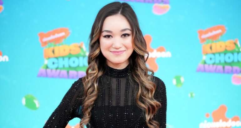 Ava Ro to lead Nickelodeon musical sitcom ‘Erin & Aaron’