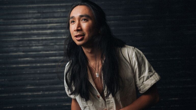 Román Zaragoza talks representation and his fan-favorite role as a sarcastic Native American spirit on ‘Ghosts’