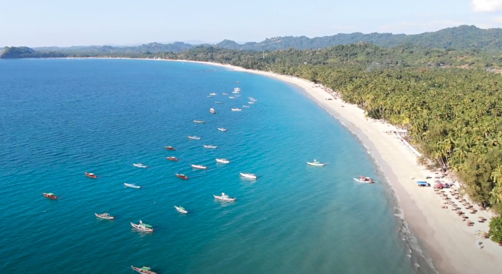 NGAPALI BEACH