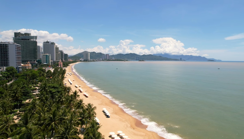 NHA TRANG BEACH
