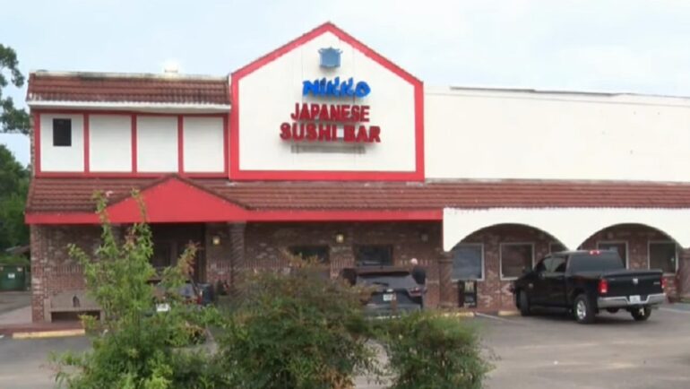Florida restaurant from which 7 diners ate meth-laced food reopens