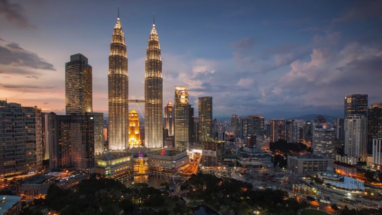 The best and worst Asian countries to live and work in, according to expat survey