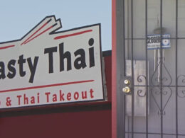 Tasty Thai, "closed" sign