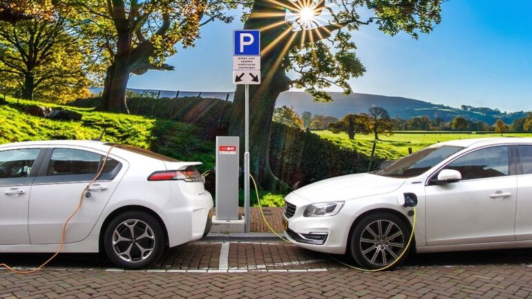 Honda, Toyota express skepticism about EVs amid industry downturn