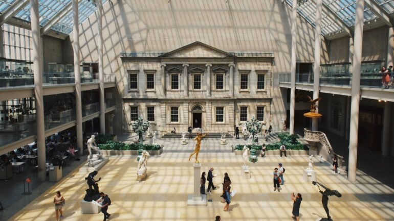 Met museum to return 16 ancient artifacts to Cambodia and Thailand