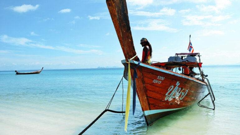 Thailand leads ASEAN in push for joint visa allowing easier travel