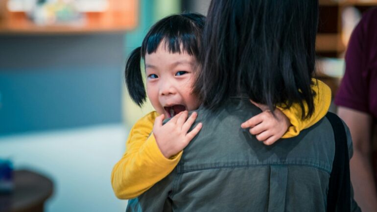 China ends foreign adoptions