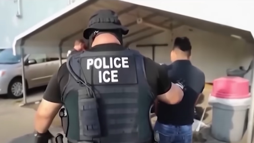 Second Vietnamese man dies in ICE custody this year | NextShark.com
