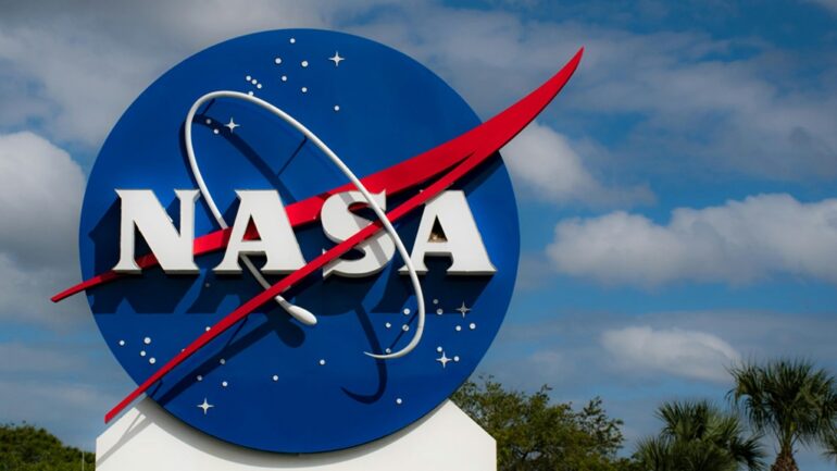 NASA restricts Chinese nationals from space programs