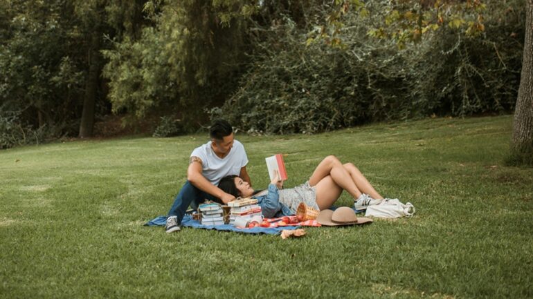 Couples more likely to share same mental illnesses, study finds